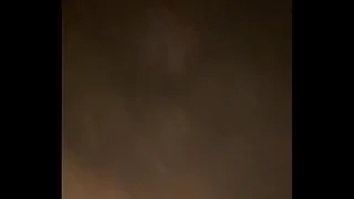 Novinho  danado fã de Bolsonaro mijando na cara do comunismo